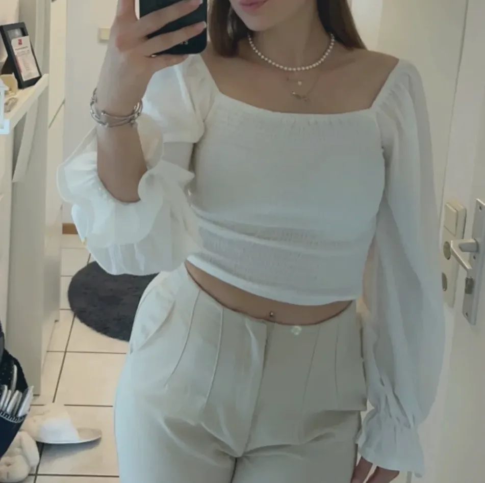 Bushra, 25